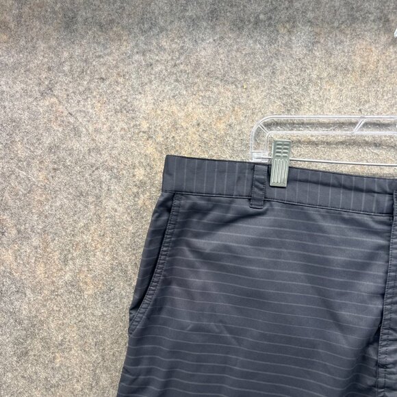Nike Shorts Mens 36 Gray Chino Flat Front Dri Fit Tour Performance Golf Golfer - Picture 3 of 10